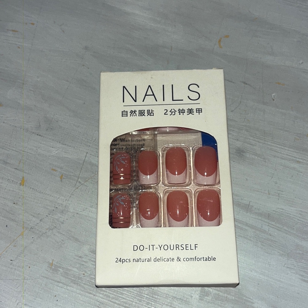 Press on Nails - Picture 3 of 11